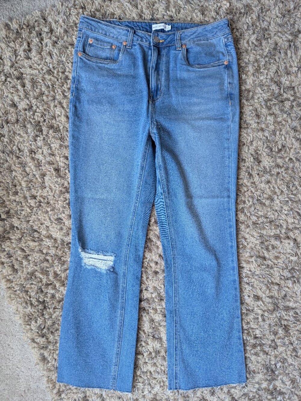 Avec Les Filles cropped distressed jeans